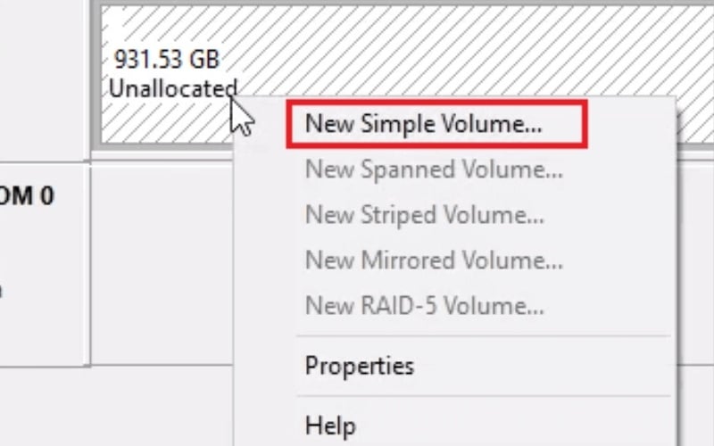 Sau khi ổ cũ chuyển thành không gian trống, nhấn chuột phải chọn New Simple Volume