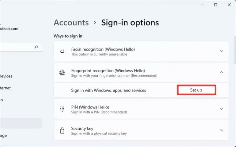 Nhấn Set up và làm theo hướng dẫn để hệ thống quét dữ liệu sinh trắc học
