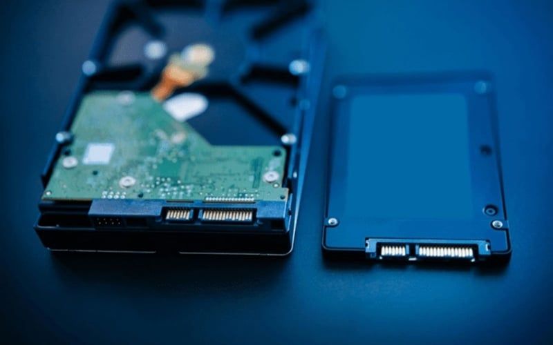 Nâng cấp SSD giúp máy chạy nhanh, êm ái và bền hơn HDD