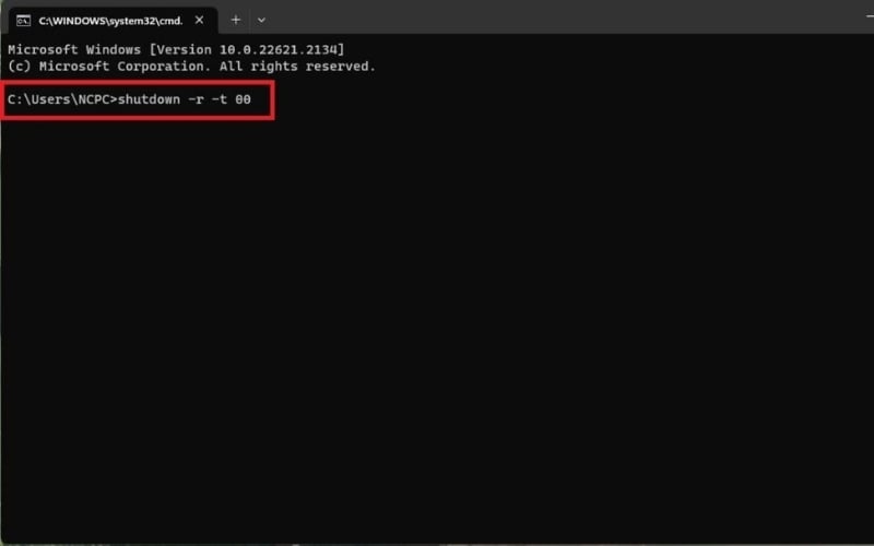 Khởi động lại laptop bằng Command Prompt (CMD)