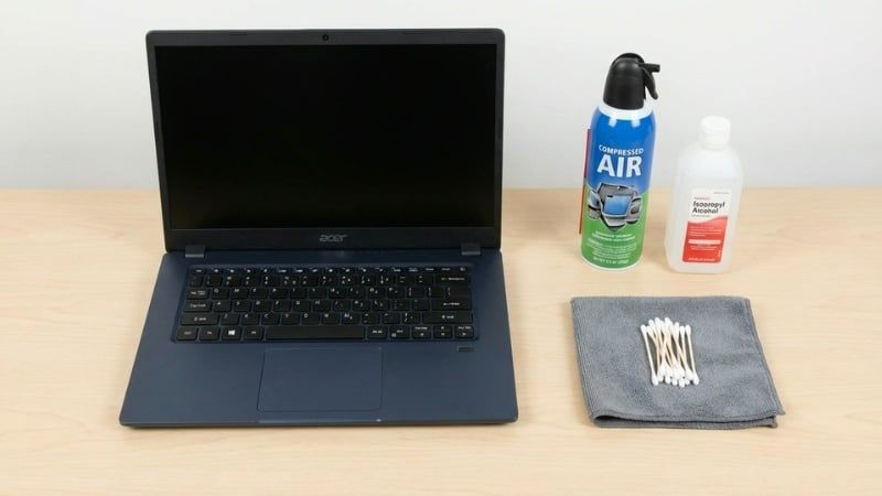 Chuẩn bị bộ dụng cụ vệ sinh laptop Acer chuyên dụng