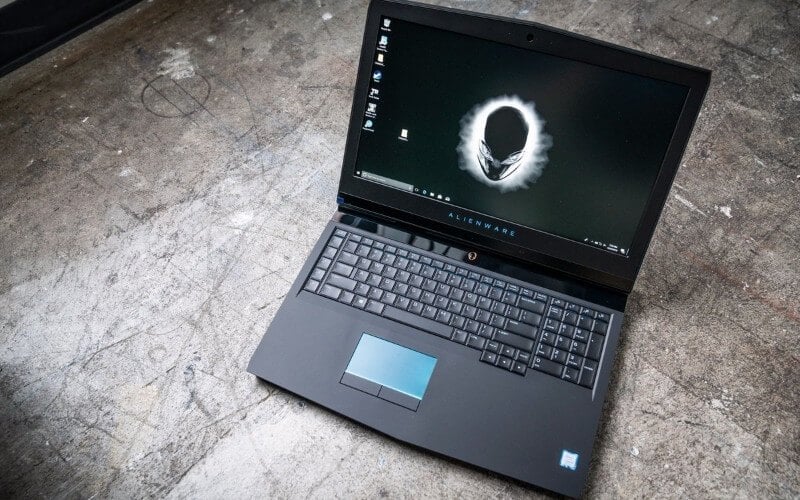 Alienware là dòng laptop gaming cao cấp