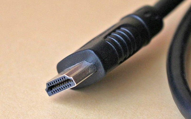 Một đầu cắm HDMI tiêu chuẩn (Type-A) có cấu tạo gồm 19 chân