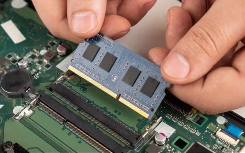 Bổ sung thêm dung lượng RAM