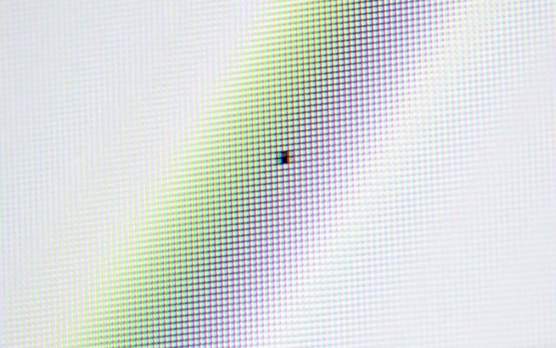 Dead Pixel là lỗi hiển thị một chấm&nbsp;màu đen