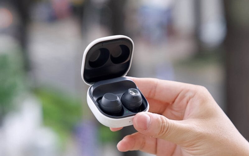 Tai nghe Samsung Galaxy Buds FE