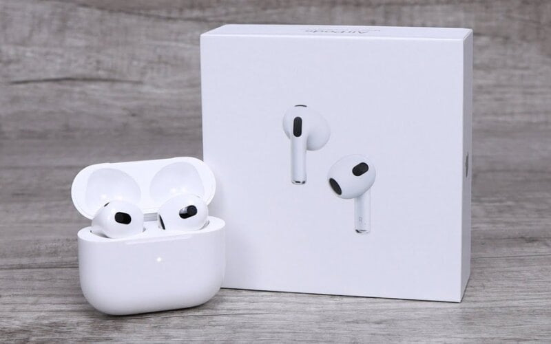 AirPods 3 sở hữu thiết kế Earbuds đặc trưng