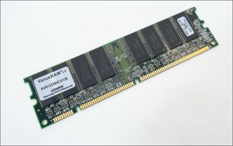 Cấu tạo của thanh RAM chuẩn DIMM