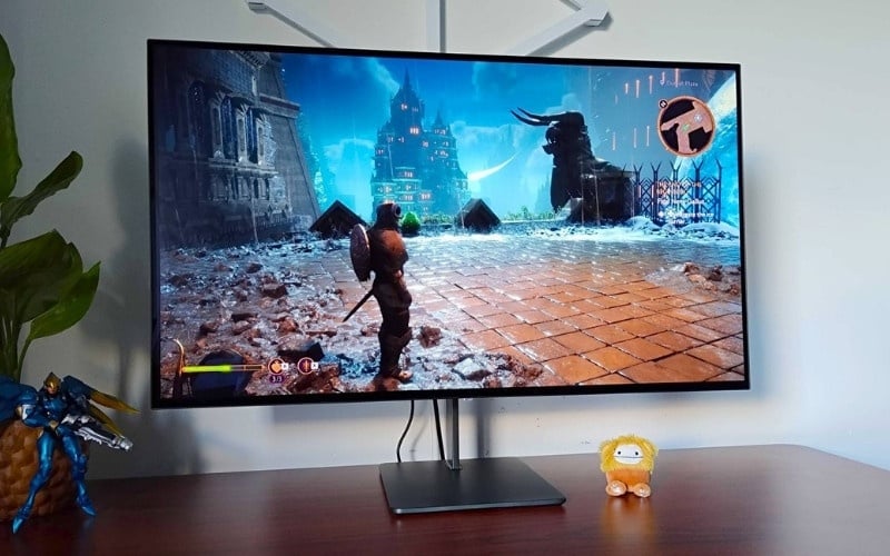 Nếu bạn là game thủ, hãy ưu tiên các mẫu có tần số quét từ 120Hz trở lên