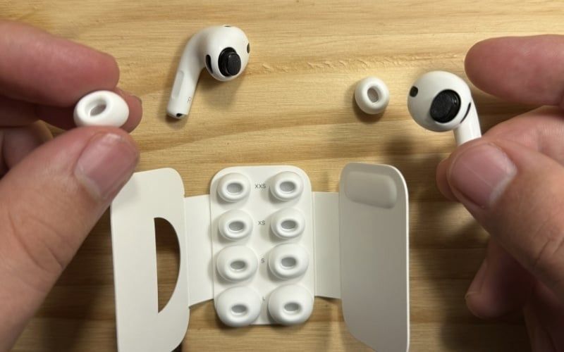 Ear tip là phần đệm nhỏ gắn ở đầu ống dẫn âm của các dòng tai nghe