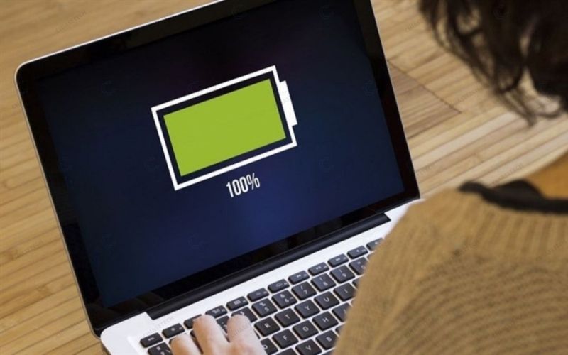 Laptop có cơ chế tự động ngắt khi sạc đầy