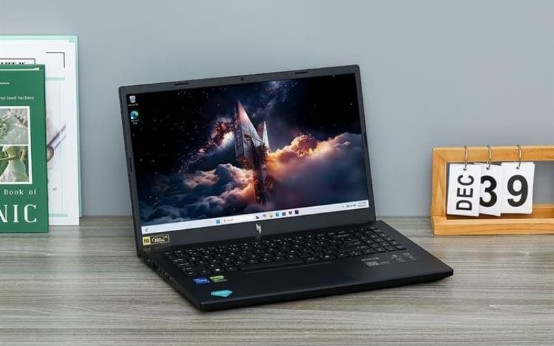 CPU Core i7-13620H mạnh đa nhiệm, chạy mượt ứng dụng nặng và code, render ổn định