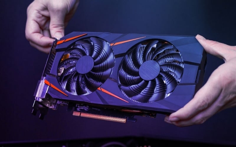 Tại Việt Nam, người dùng thường gọi tắt toàn bộ chiếc card đồ họa là card VGA