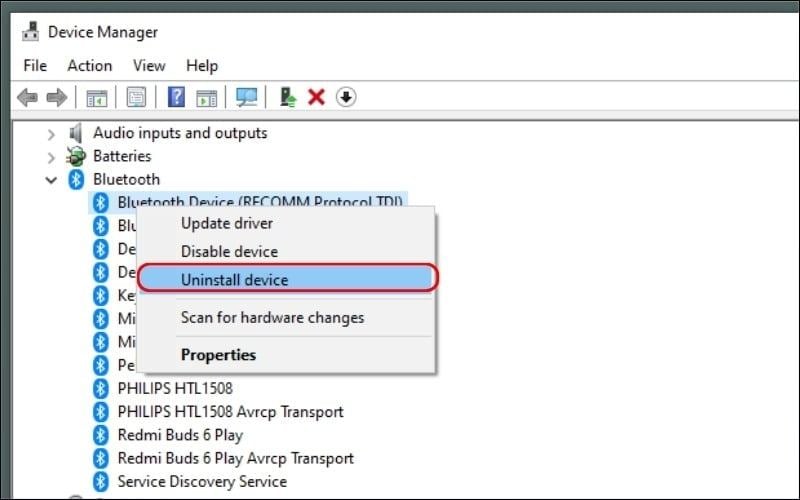 Chuột phải vào thiết bị Bluetooth và chọn Uninstall device