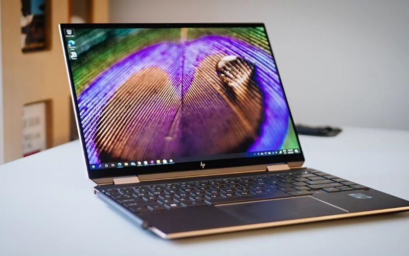 HP Spectre X360 14 là sự kết hợp hoàn hảo giữa laptop và máy tính bảng