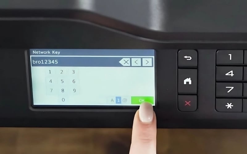 Nhập mật khẩu WiFi&nbsp;và nhấn OK để&nbsp;tiến hành kết nối