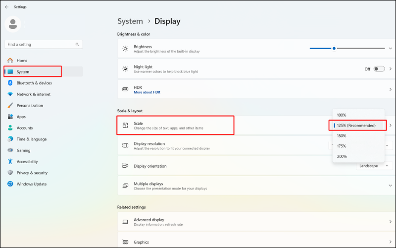 Điều chỉnh scale trong&nbsp;Display cho phù hợp