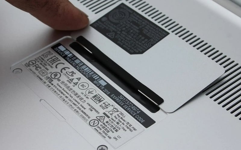 Kiểm tra trực tiếp trên thân máy