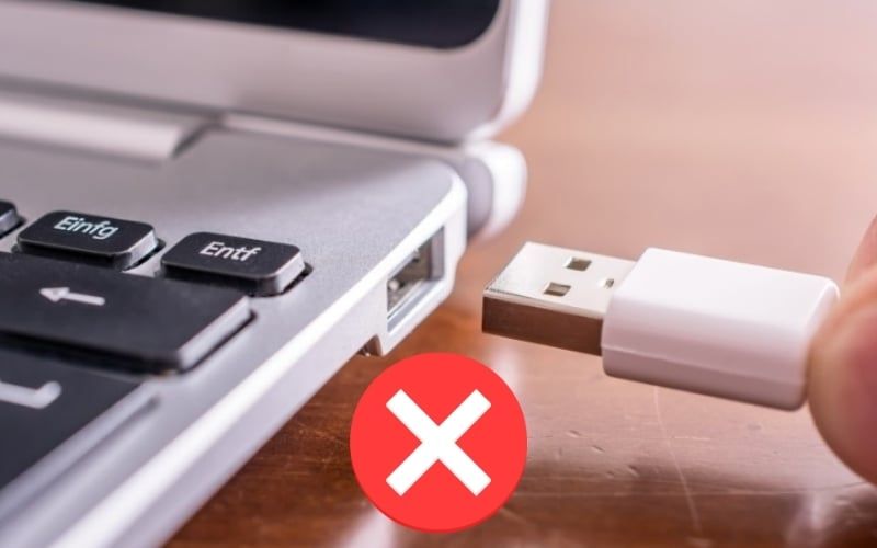 Laptop Acer không nhận USB boot khiến máy không khởi động từ USB