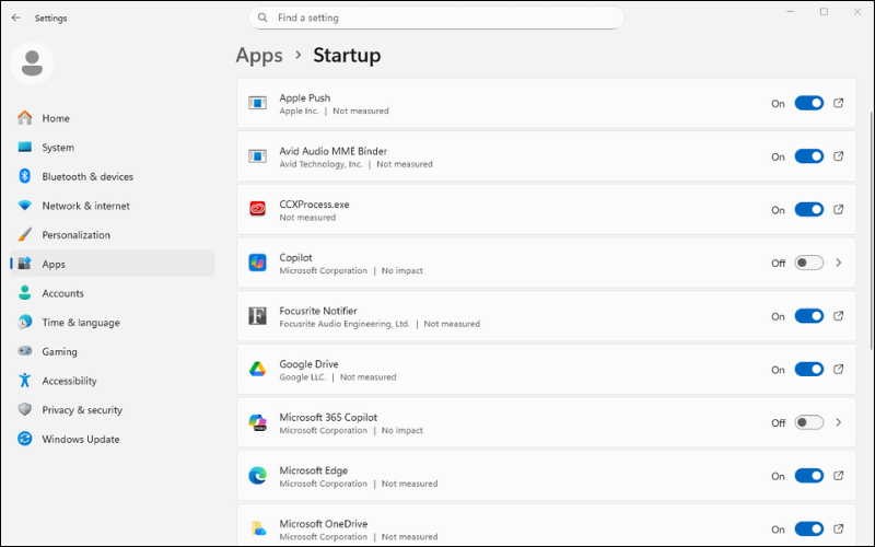 Nhiều ứng dụng khởi động cùng Windows khiến máy nóng lên nhanh chóng