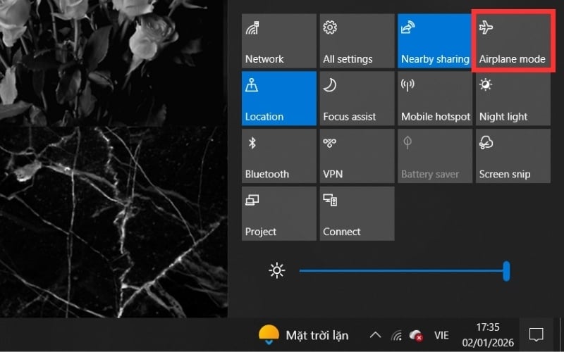Kiểm tra trạng thái bluetooth và chế độ máy bay