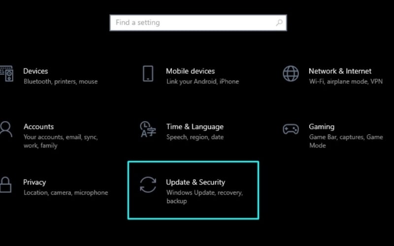 Truy cập vào mục Update & Security