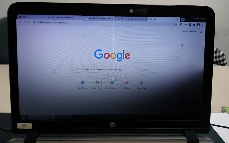 Màn hình bị tối thì máy vẫn hoạt động