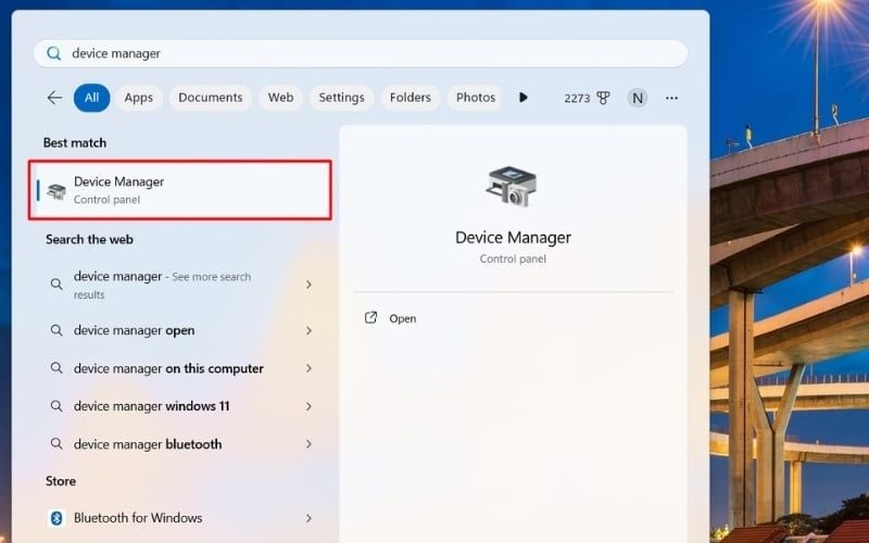 Người dùng có thể thiết lập&nbsp;đánh thức máy thông qua&nbsp;Device Manager&nbsp;của Windows