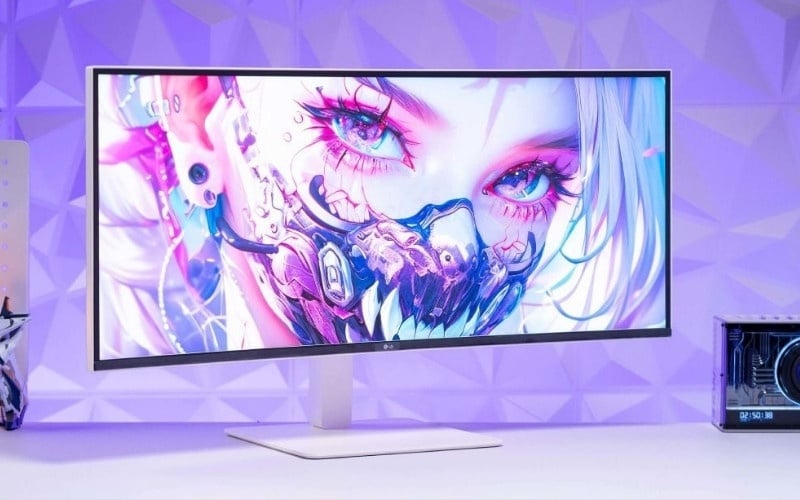 Kích thước rộng rãi lý tưởng cho các công việc chuyên sâu như thiết kế đồ họa, dựng phim,...