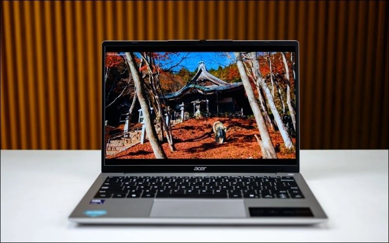 Máy có khả năng&nbsp;đa nhiệm mượt, mở nhiều tab và ứng dụng mà&nbsp;không bị lag