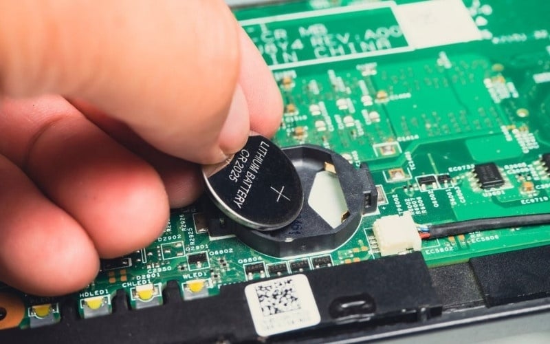 Hết pin CMOS có thể gây lỗi trong quá trình khởi động