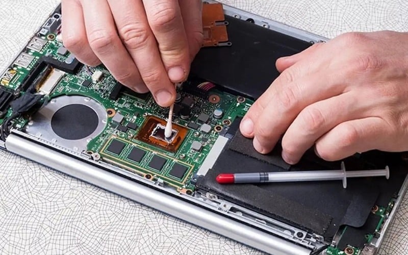 Thay keo tản nhiệt sẽ giúp cải thiện hiệu suất làm mát