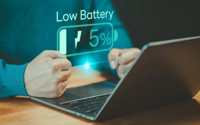 Tuổi thọ pin laptop và chu kỳ sạc