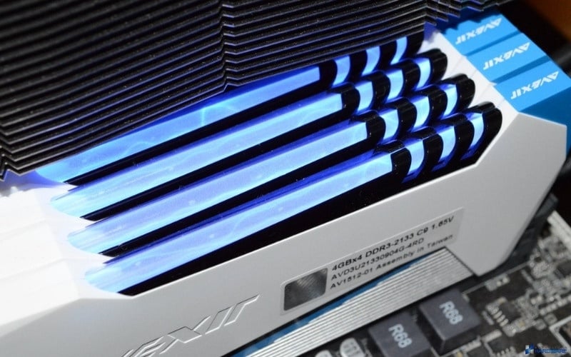 Game thủ nên ưu tiên mua bộ RAM Avexir chạy Dual Channel