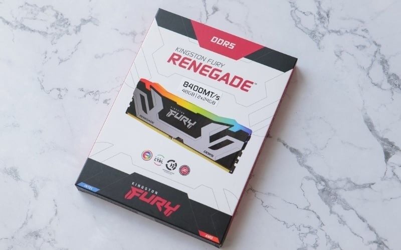 Thông số sản phẩm được ghi trên vỏ hộp của bộ RAM