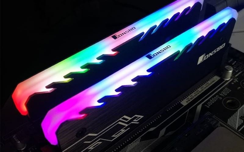 Dung lượng RAM 16GB (kit 2x8GB Dual Channel) hiện là tiêu chuẩn tối ưu cho gaming, đồ họa và đa nhiệm mượt mà