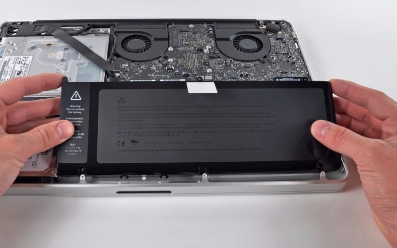 Hầu hết các dòng máy Acer hiện nay đều sử dụng pin Lithium-ion (Li-ion) hoặc Lithium-Polymer (Li-Po)