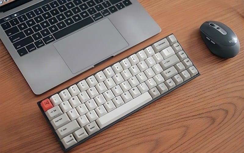 Bàn phím bluetooth giúp không gian làm việc và giải trí gọn gàng hơn