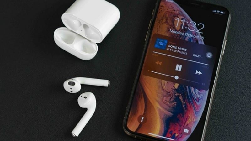 Đảm bảo pin và nguồn trước khi kết nối