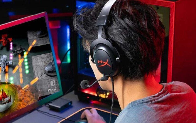 Việc sử dụng tai nghe 7.1 giúp tối ưu hóa âm thanh cho game bắn súng