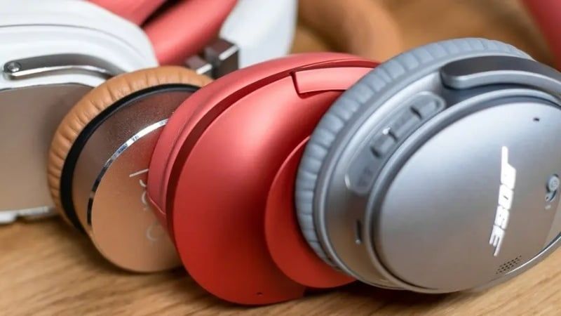 Tai nghe over-ear âm thanh mạnh mẽ