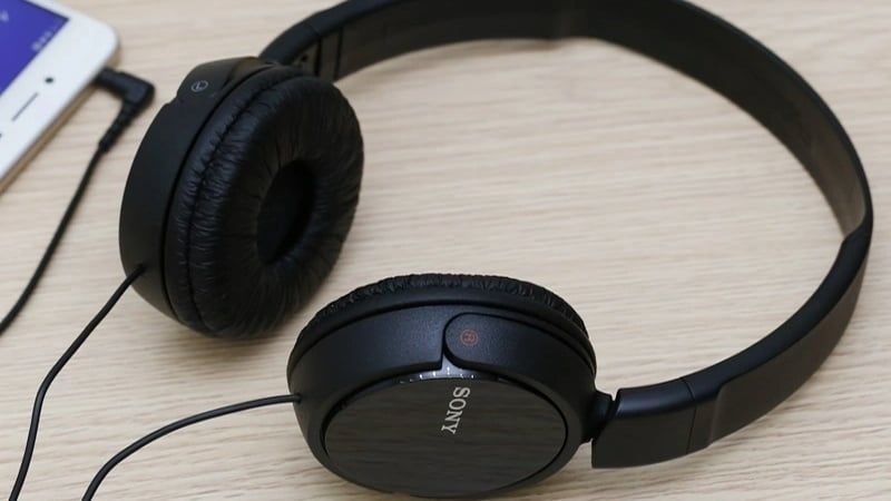Tai nghe on-ear và neckband linh hoạt
