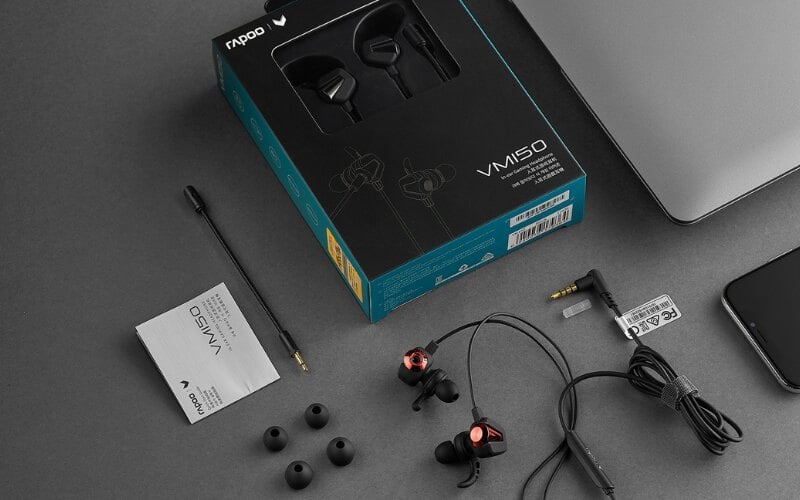 Tai nghe in-ear thiết kế dạng nhét sâu vào ống tai, sở hữu trọng lượng nhẹ