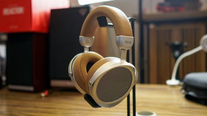 Tùy thuộc vào không gian và sở thích để chọn thiết kế tai nghe