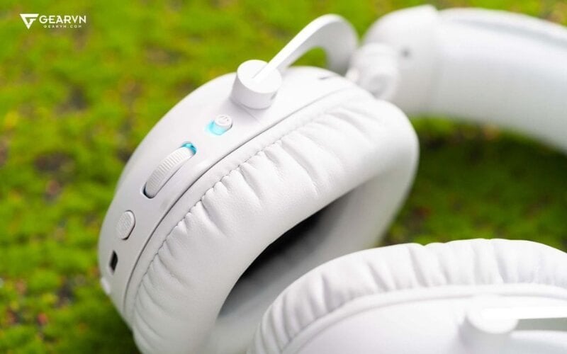 Công nghệ không dây LIGHTSPEED có độ trễ cực thấp