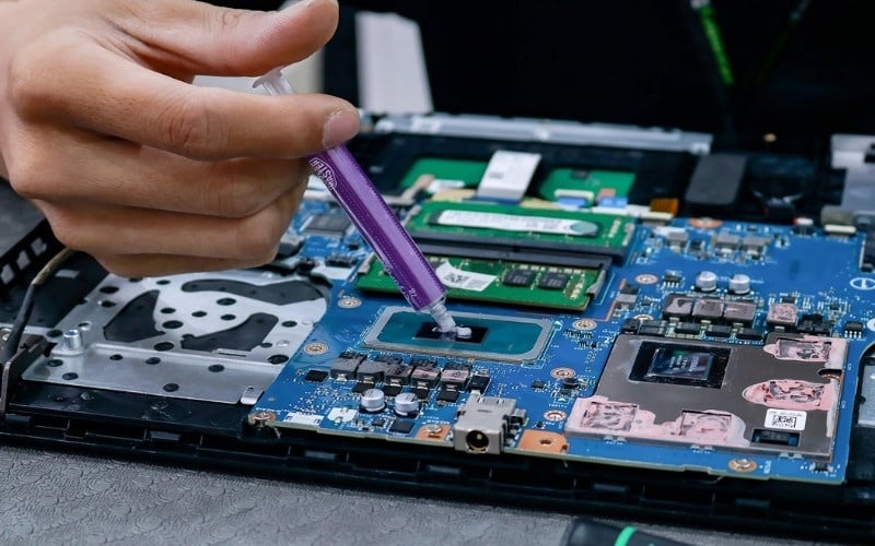 Vệ sinh laptop và thay keo tản nhiệt định kỳ