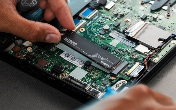 Nguyên nhân nên nâng cấp SSD cho laptop