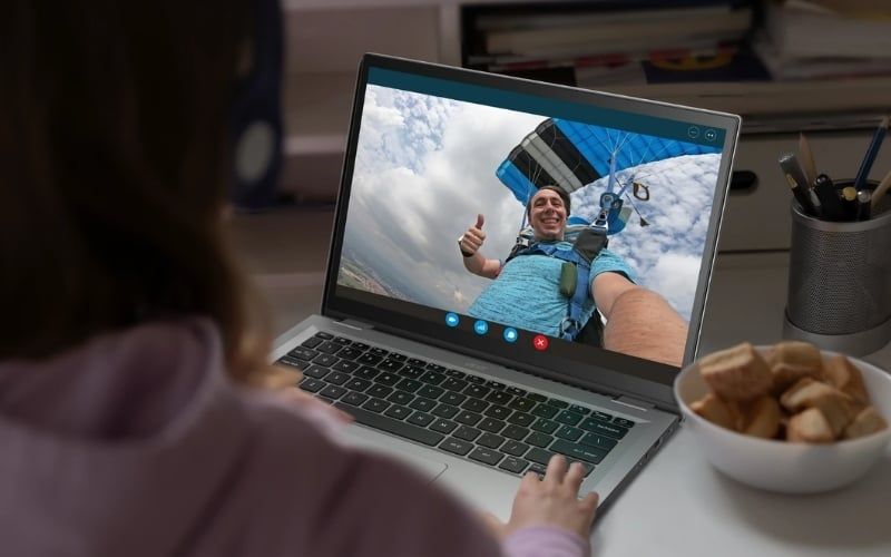 Acer Spin&nbsp;phù hợp&nbsp;cho văn phòng, đa nhiệm mượt&nbsp;nhưng không phù hợp làm&nbsp;đồ họa nặng