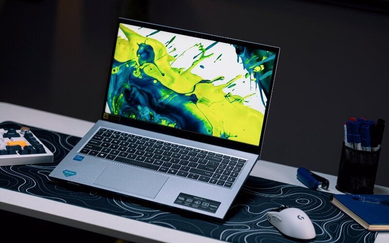 Acer có đa dạng sản phẩm từ văn phòng đến gaming