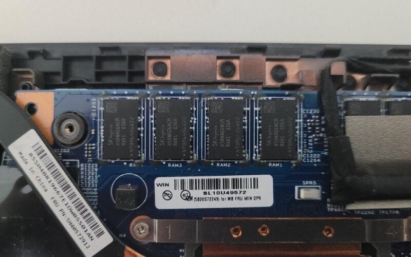 Xu hướng thiết kế laptop mỏng nhẹ có RAM hàn chết trên bo mạch